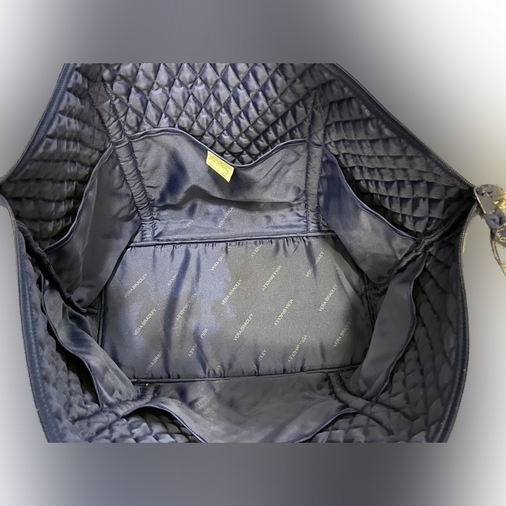 Vera Bradley | Katalina Blues Miller Travel Bag - Picture 5 of 8